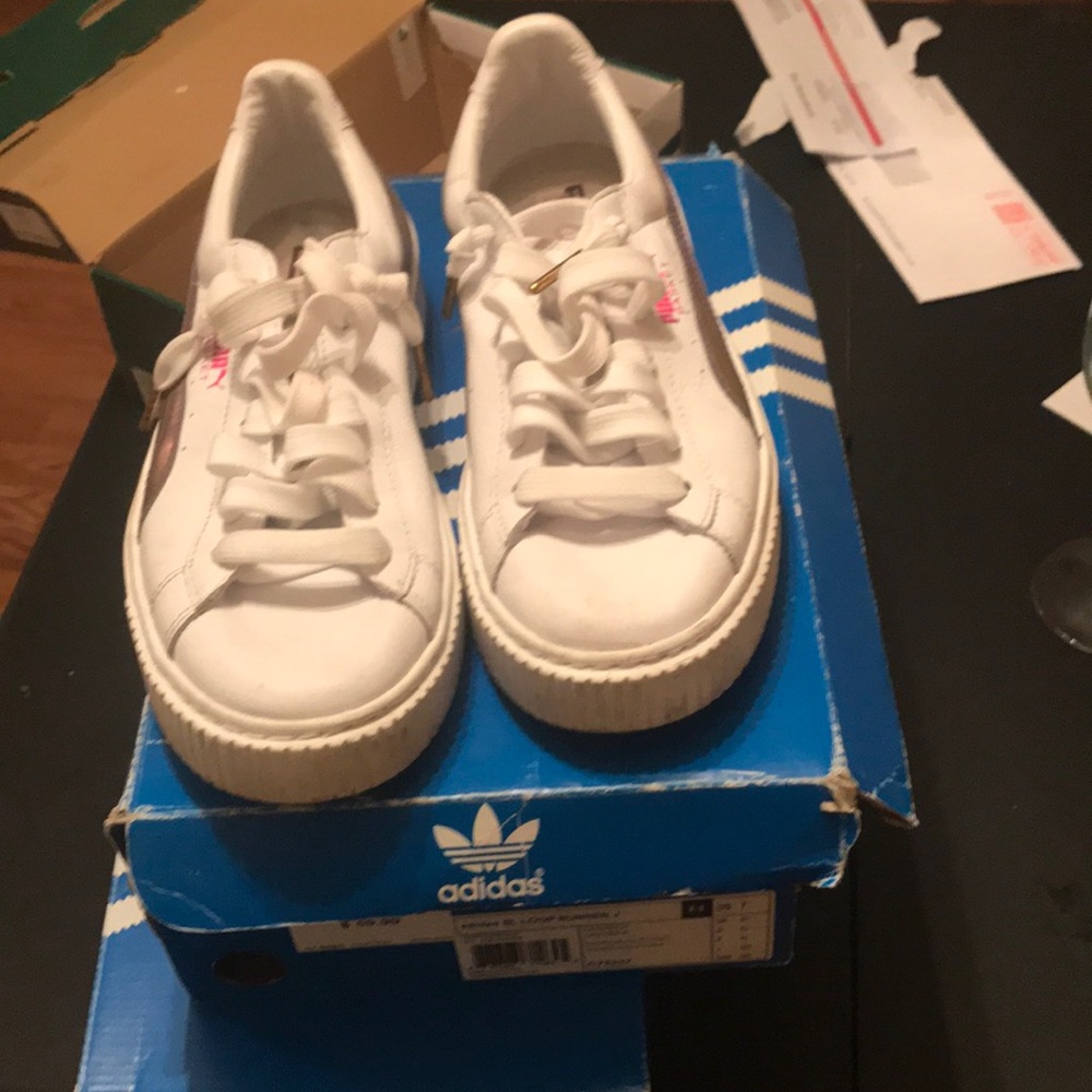 Kids Puma. Size 7.